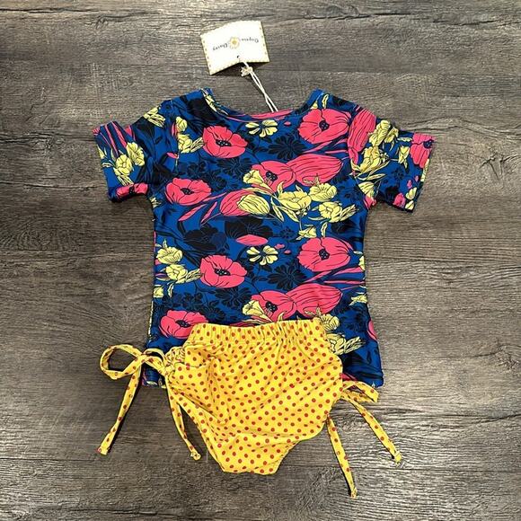 Oopsie Daisy 2T Floral/Polka Dot Rashguard Two-Piece Swim - Picture 4 of 4